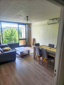 Louer Appartement 66 m2 Villeneuve-saint-georges