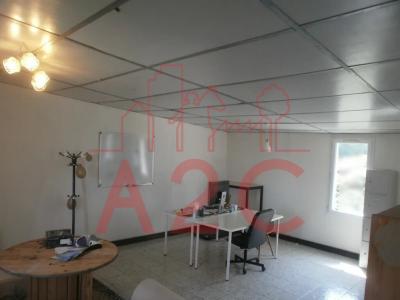 Louer Commerce 170 m2 Roche-sur-yon