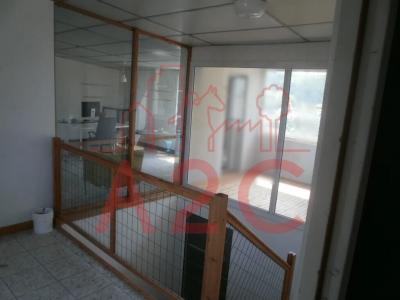 Louer Commerce Roche-sur-yon Vendee