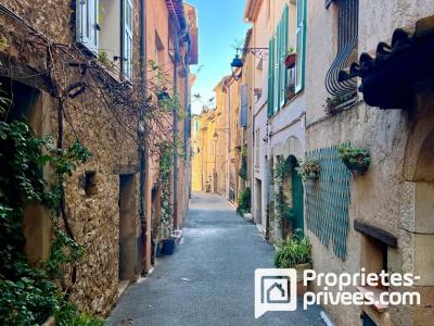 For sale Montauroux 4 rooms 77 m2 Var (83440) photo 0