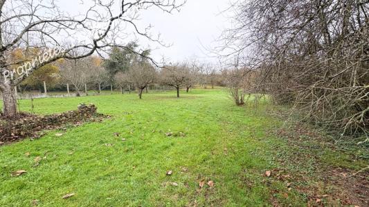 Acheter Terrain 2014 m2 Blois