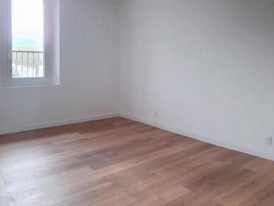 Louer Appartement Brignoles 640 euros