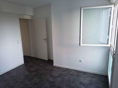 For rent Verriere 2 rooms 44 m2 Yvelines (78320) photo 0