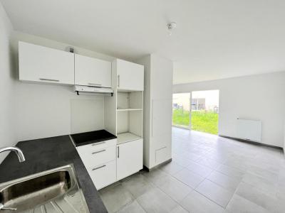 Louer Maison Salleboeuf 950 euros