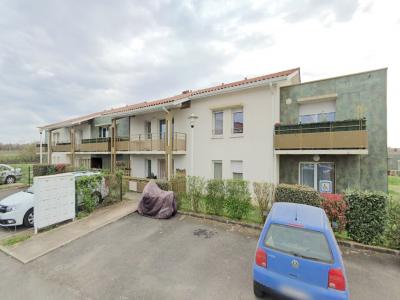 For rent Artigues-pres-bordeaux 2 rooms 35 m2 Gironde (33370) photo 0