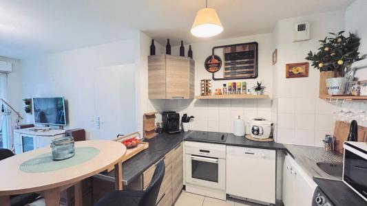 Louer Appartement Artigues-pres-bordeaux 800 euros