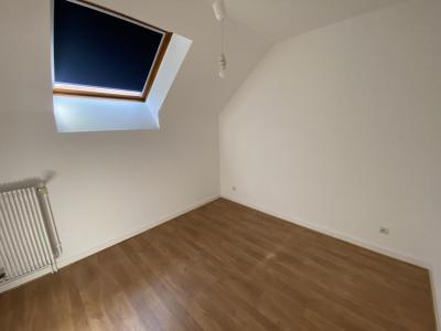 Louer Maison Saint-sernin-du-bois 710 euros