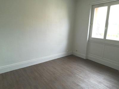 Louer Appartement Clermont-ferrand 585 euros