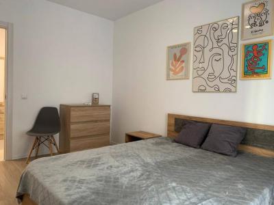 Louer Appartement Paris-17eme-arrondissement 712 euros