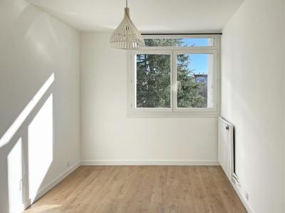 For rent Pau 3 rooms 65 m2 Pyrenees atlantiques (64000) photo 4