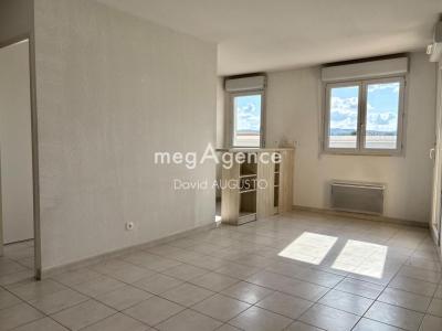 For sale Villefranche-sur-saone 4 rooms 76 m2 Rhone (69400) photo 2