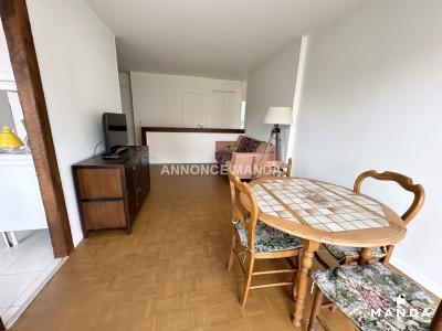 Louer Appartement 68 m2 Arcueil