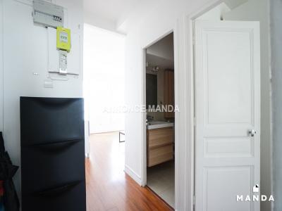 Louer Appartement 32 m2 Paris-9eme-arrondissement