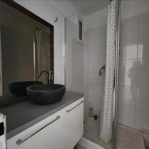 Louer Appartement Marseille-3eme-arrondissement Bouches du Rhone