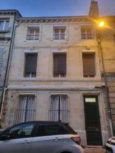 Louer Appartement 71 m2 Bordeaux