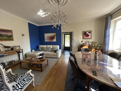 Louer Appartement 185 m2 Montcenis