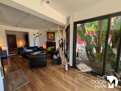 Acheter Maison 426 m2 Londe-les-maures