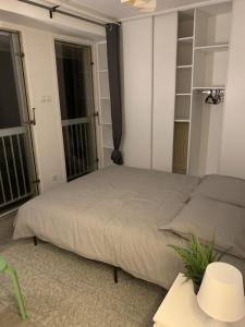 For rent Paris-19eme-arrondissement 4 rooms 24 m2 Paris (75019) photo 0