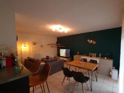 For rent Saint-quentin-de-baron 2 rooms 45 m2 Gironde (33750) photo 0