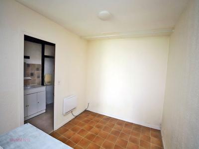 For rent 1 room 22 m2 Oise (60600) photo 3