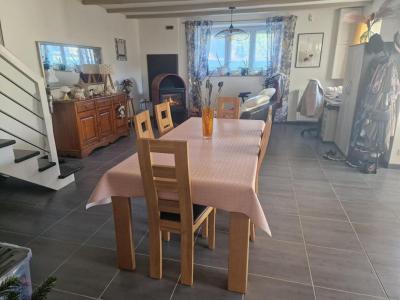 For sale Faouet 3 rooms 105 m2 Morbihan (56320) photo 4