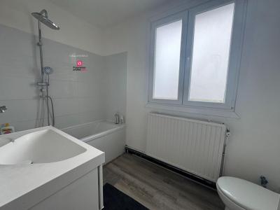 For sale Faches-thumesnil 4 rooms 98 m2 Nord (59155) photo 4