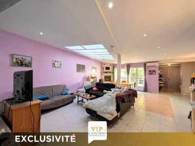 For sale Pons 5 rooms 159 m2 Charente maritime (17800) photo 4