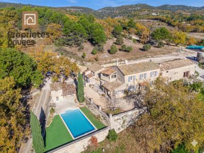 Annonce Vente 10 pi�ces Maison Murs 84