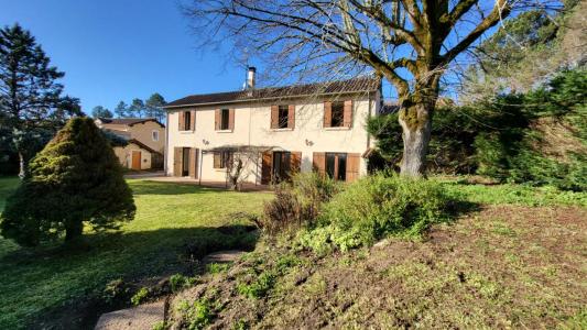 For sale Saint-germain-du-salembre 6 rooms 168 m2 Dordogne (24190) photo 0