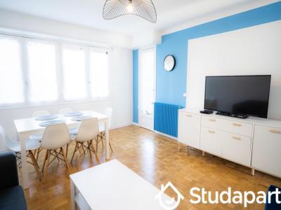 Louer Appartement 10 m2 Pau