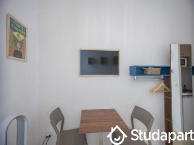 Louer Appartement 18 m2 Marseille-1er-arrondissement