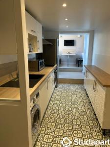 For rent Rouen 1 room 13 m2 Seine maritime (76000) photo 0