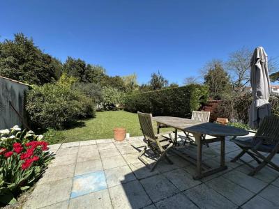 For sale Rochelle 7 rooms 190 m2 Charente maritime (17000) photo 2