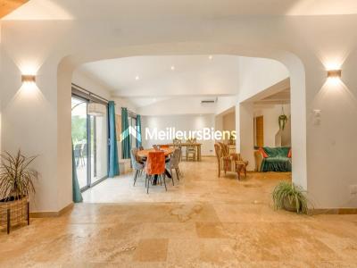 Acheter Prestige 258 m2 Roquebrune-sur-argens