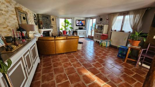 For sale Houdan 6 rooms 114 m2 Yvelines (78550) photo 2