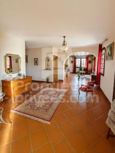 For sale Sainte-foy-les-lyon 5 rooms 203 m2 Rhone (69110) photo 2