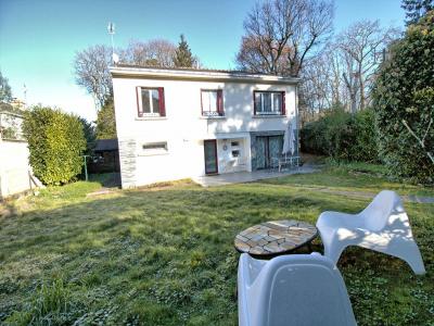 For sale Avrille 7 rooms 156 m2 Maine et loire (49240) photo 0
