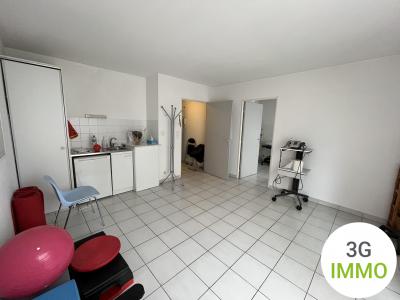 For sale Avignon 2 rooms 34 m2 Vaucluse (84000) photo 2