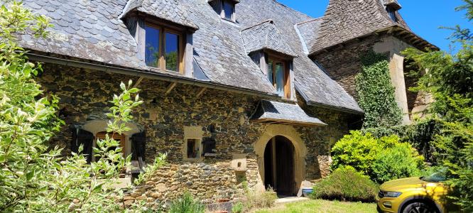 For sale Arnac 5 rooms 206 m2 Cantal (15150) photo 0