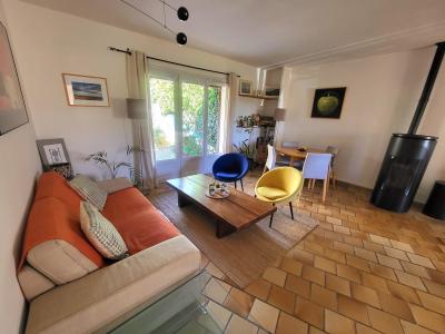 For sale Sanary-sur-mer 5 rooms 112 m2 Var (83110) photo 1
