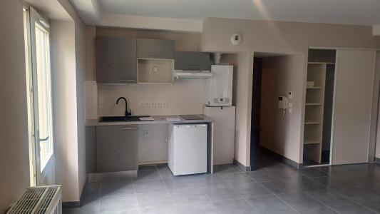 For rent Villenave-d'ornon 51 rooms 51 m2 Gironde (33140) photo 1