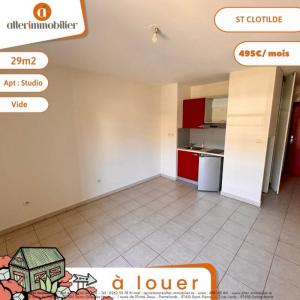 For rent Sainte-clotilde 1 room 24 m2 Reunion (97490) photo 0