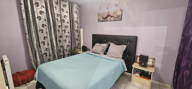 For sale Venissieux 4 rooms 75 m2 Rhone (69200) photo 2