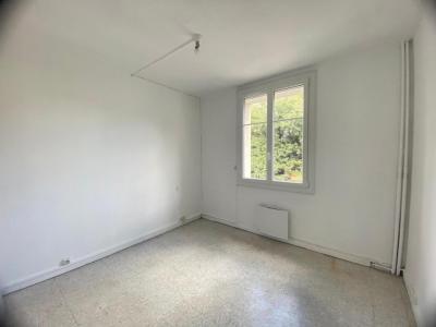 Louer Appartement Nimes 700 euros