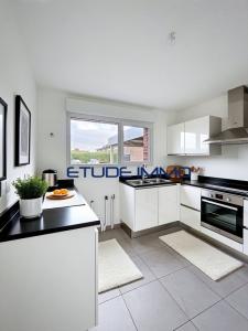 For sale Hem 4 rooms 84 m2 Nord (59510) photo 2