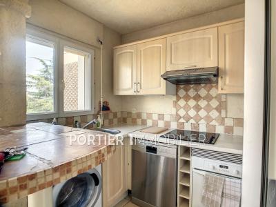 For rent Antibes 2 rooms 29 m2 Alpes Maritimes (06600) photo 2