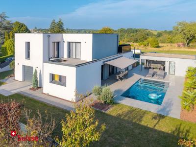 For sale Montbeliard 7 rooms 302 m2 Doubs (25200) photo 0