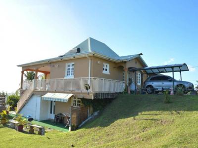 For rent Carbet 3 rooms 82 m2 Martinique (97221) photo 0