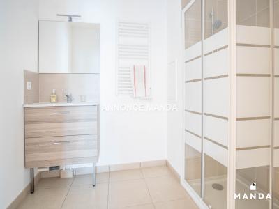 Louer Appartement 59 m2 Reims