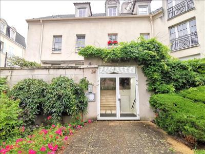 Louer Appartement Cergy 809 euros